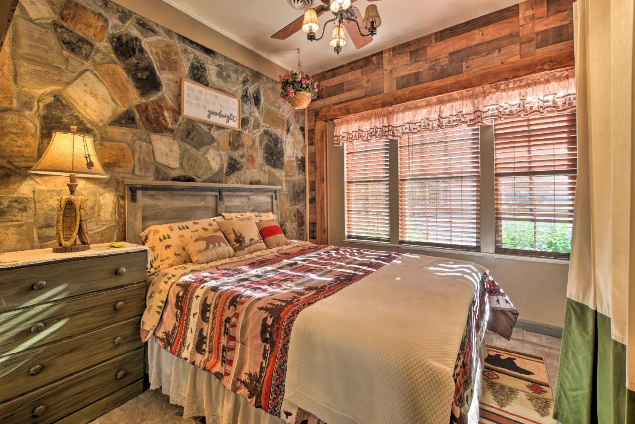 Tenn River Cabin With Hot Tub - 10 Mi To Chattanooga Exterior photo